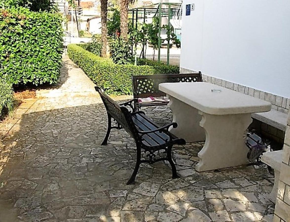 Villa Vienna Novigrad  ภายนอก รูปภาพ