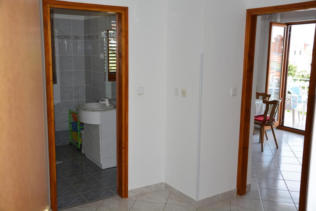 Villa Vienna Novigrad  ภายนอก รูปภาพ